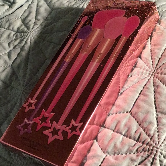 Tarte Pretty Things Fairy Wings Pink Star Brushes - Picture 11 of 13